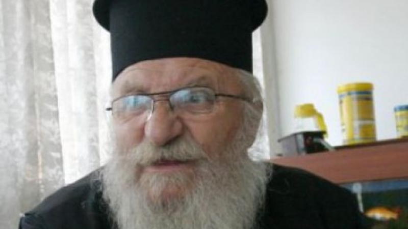 200 дарители спасиха празника в приюта на отец Иван