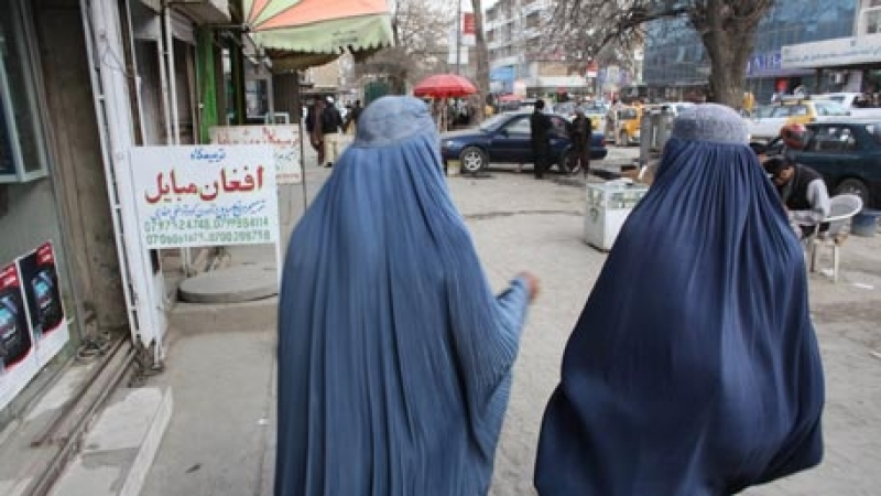 Талибани обезглавиха жена, защото отишла до бакалията без мъжа си