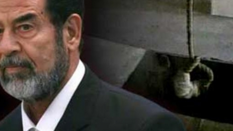 Агент на ЦРУ, разпитал Саддам Хюсеин, сподели още пикантерии 