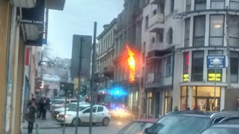 Пожарът в Пловдив изпепели дома на Йордан в навечерието на имения му ден (СНИМКИ)