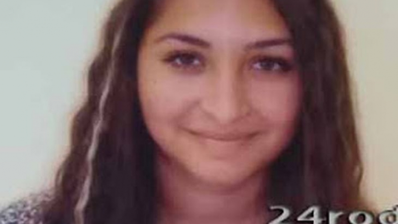 Ето я 17-годишната хубавица от Яшаровия род, изчезнала преди 14 дни (СНИМКА)