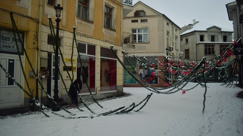 Пловдивчани на решителна битка със снега (СНИМКИ)