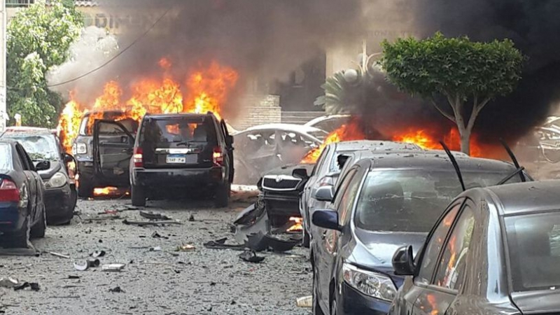 Терорът в Египет не е свършил – стреляха с гранати по военните, след като камионът-бомба се заби в тях