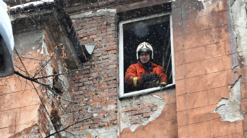 Ето какво остана след пожара на „Солунска” (СНИМКИ/ВИДЕО)