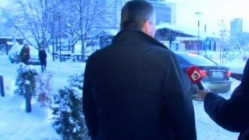Прокопиев търчи по коридорите на bTV, крие се от неудобните въпроси на Канал 3 (ВИДЕО) 