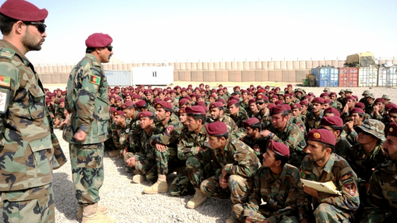 В афганистанската армия има десетки хиляди войници фантоми