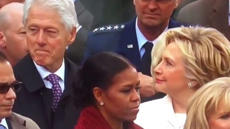 Шок на инагурацията на Тръмп! Бил Клинтън флиртувал с дъщерята на президента пред очите на Хилари (ВИДЕО) 