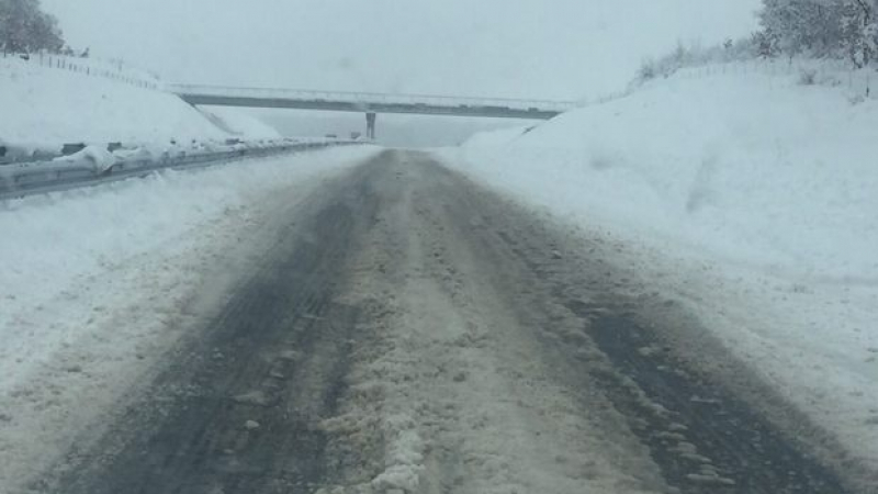 Спешен ремонт на новата магистрала „Марица“ след снеговете