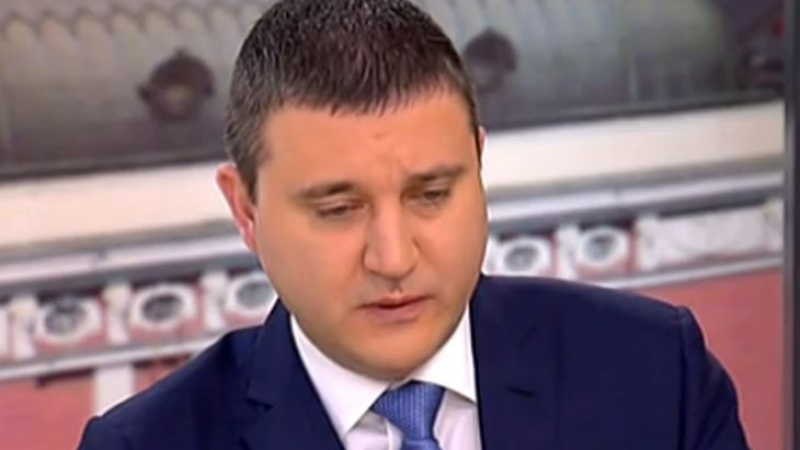 Владислав Горанов обясни защо в края на мандата правителството е дало 1 млрд. лв. за саниране