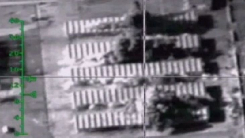 Шест руски Ту-22М3 сравниха със земята складове с оръжие и военна техника на джихадистите  (ВИДЕО)