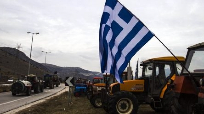 Гръцките фермери готвят блокади на границата с България 