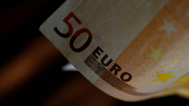 ВВС: В САЩ предричат залез на еврото след година и половина 