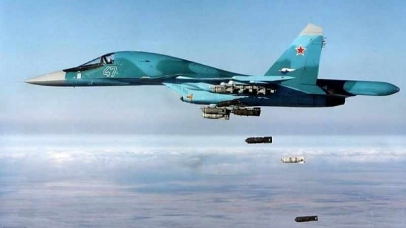 Руски огън, изтребващ ИД: Огнехвъргачки "Буратино", самолети и танкове Т-90 помитат отбраната на терористите в Алепо (СНИМКИ/ВИДЕО)