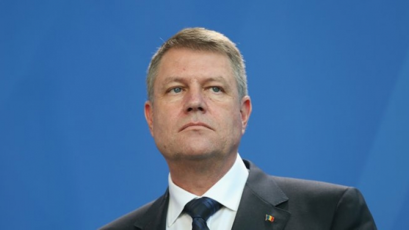 Президентът на Румъния разкритикува масовото помилване на затворници в страната