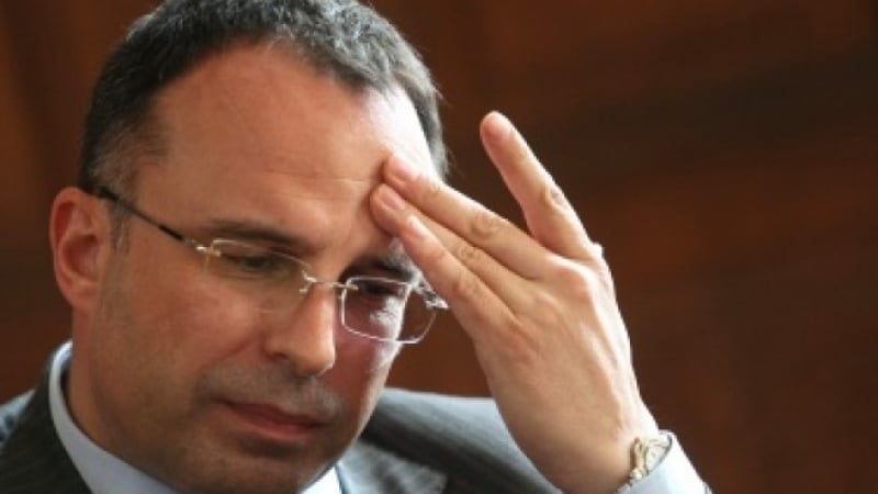 Ексклузивно! Министър от кабинета "Герджиков" сложи главата на скандалния Порожанов на гилотината!