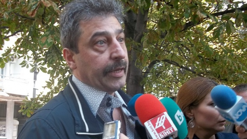 „Да, България” налази КТБ, адвокатства на Василев да замете следите от грабежа