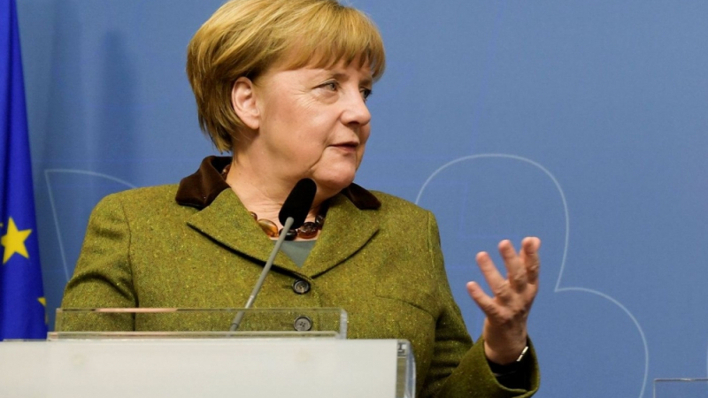 Меркел каца в Анкара на ключова визита 