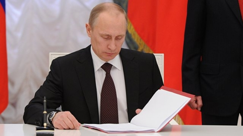 Първо в БЛИЦ: Кадрови срив в Кремъл! Путин подписа важен ДОКУМЕНТ!