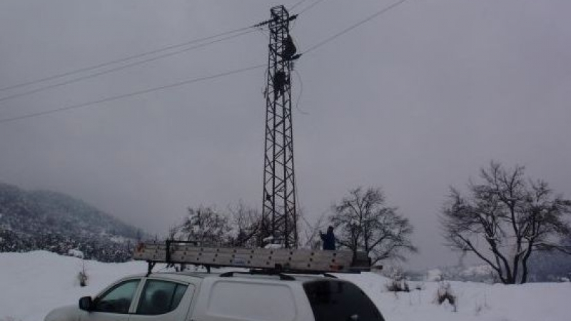 Проблемите с тока в София не спират! Свлачища предизвикват аварии край столицата 
