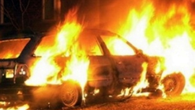Автомобил на русенски бизнесмен изгоря до основи 