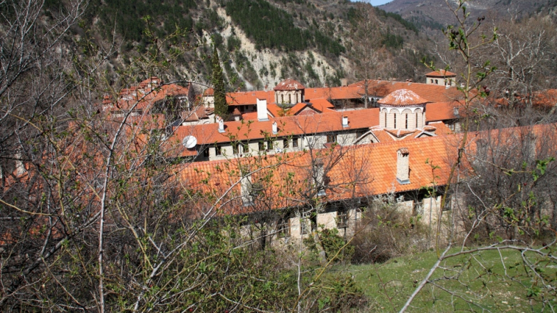 Митничари останаха безмълвни от това, което намериха в Троянския и Бачковския манастири (СНИМКА)