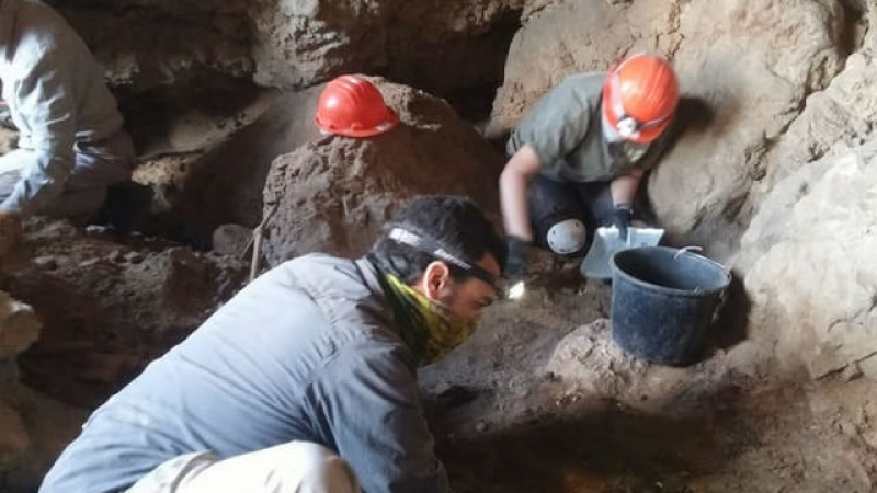 В Израел откриха пещера с древни артефакти