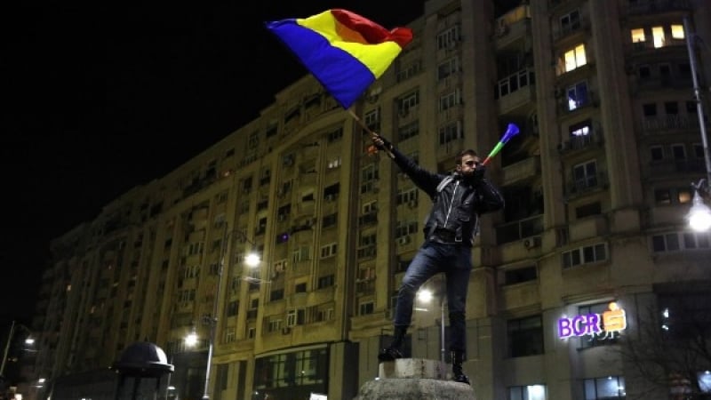 Протестите в Румъния не спират: Хиляди пак на улицата!