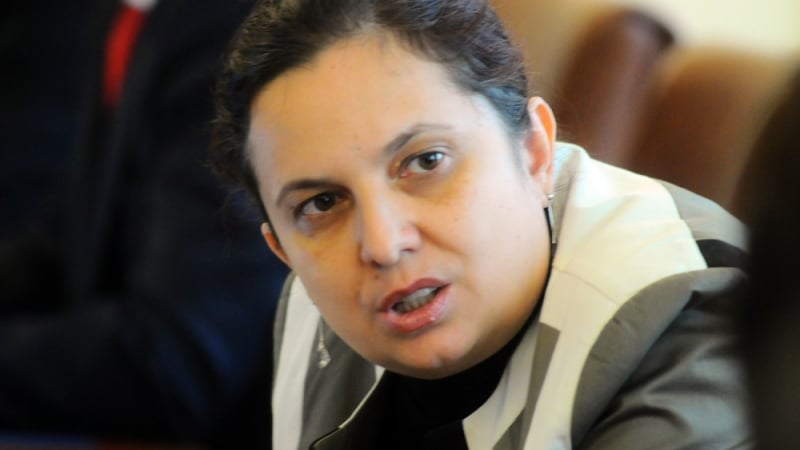 Правосъдната министърка обяви има ли конфликт с Радев