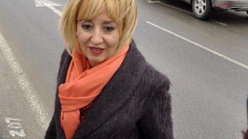 Развръзка при Мая Манолова по казуса със заплатите на шивачките в Дупница