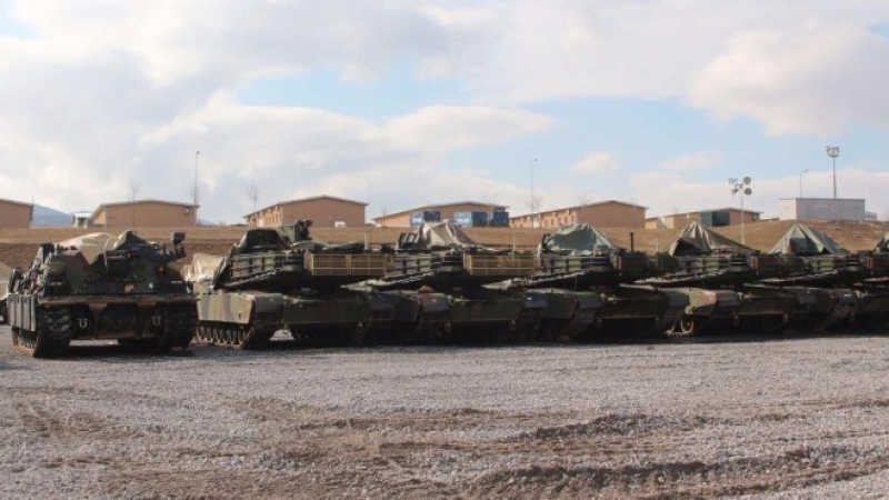 Американски танкове и техника "окупираха" полигона в Ново село (СНИМКИ)