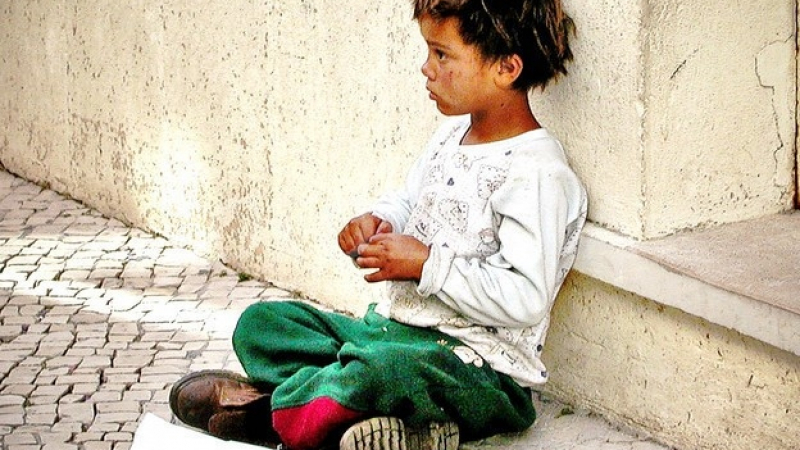 Плашеща статистика показа колко български деца гладуват ежедневно! 