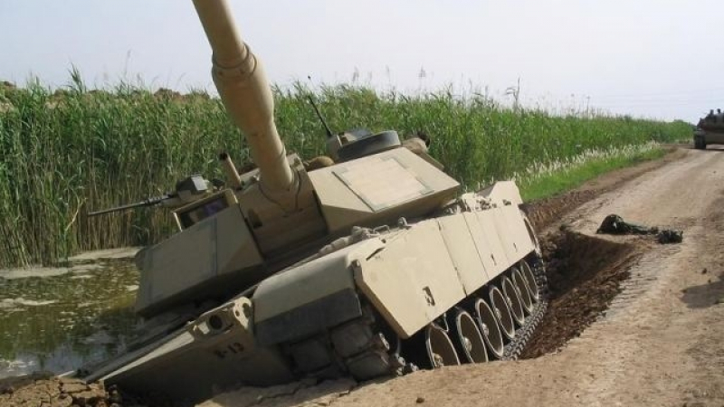 Еadaily: Москва да спи спокойно! Американските танкове в Полша се заклещват в тунели, мостове рухват под тежестта им 