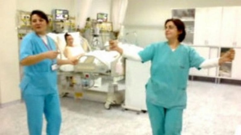 Скандално ВИДЕО: Лекари танцуват кючек в реанимацията