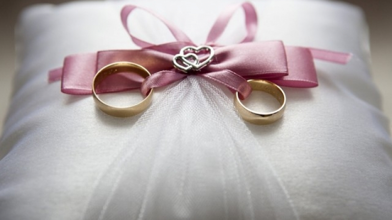 Huffington Post обясни защо носим брачни халки и на кой пръст трябва да ги поставим