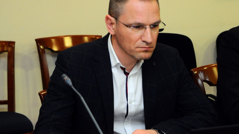 Съдия Калпакчиев лъже за списъците със „свои хора“