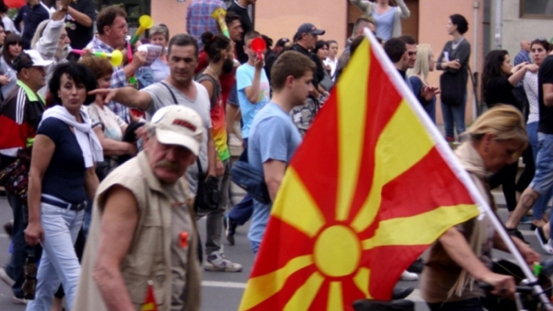 Инциденти и пострадали по време на протестите в Македония