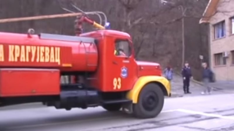 Трагедията, след експлозиите в сръбски военен завод, няма край (ВИДЕО)