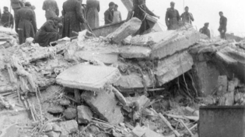 Преди 40 години България бе сполетяна от „77 секунди ад”, отнел живота на стотици (СНИМКИ)