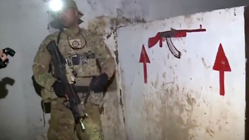 Иракски военни се натъкнаха на подземна тренировъчна база на „Ислямска държава” (СНИМКИ)