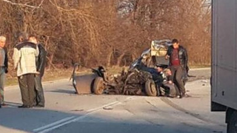 Първо в БЛИЦ! Стана ясно кой е шофьорът на колата-ковчег, убила трима на място