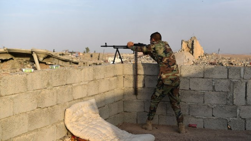 Иракските правителствени сили превзеха още два квартала в Западен Мосул