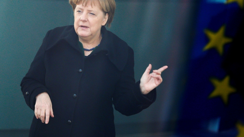 Меркел не спасила Германия от бежанската напаст заради страха си от телевизионните камери! 