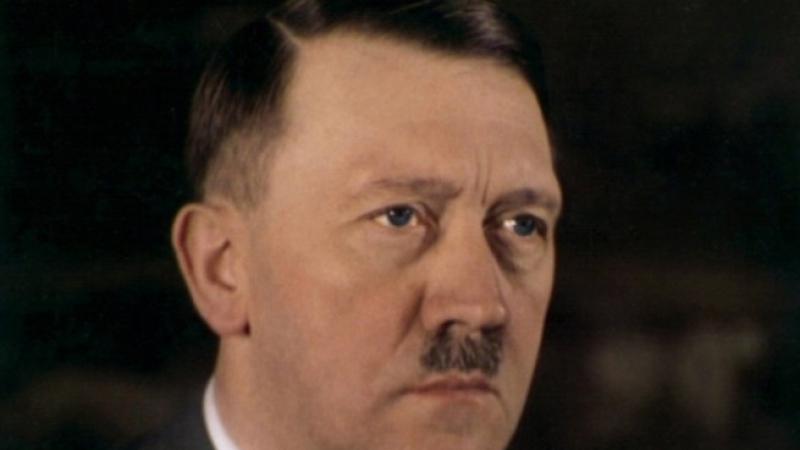 Очите на Хитлер били: Омагьосващи, стоманени, хипнотизиращи... 