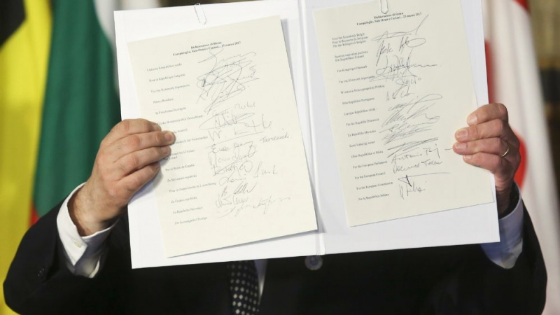 27 европейски лидери положиха подписи под нова Римска декларация (СНИМКИ)