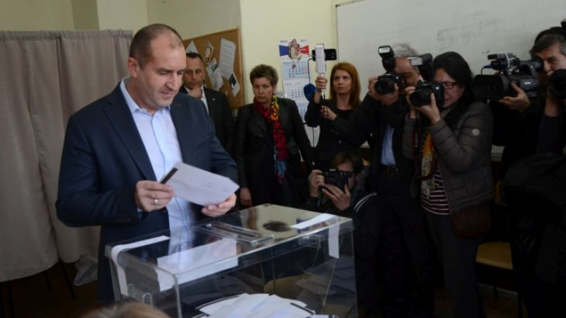 Президентът Радев разкри как е гласувал и какво ще предприеме след изборите!