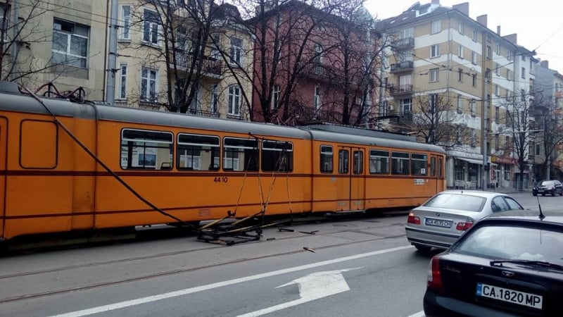 Сигнал до БЛИЦ! Нещо страшно се случва с транспорта в София (СНИМКИ)