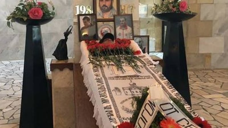 Погребаха кошмара на цял Бургас Горан Горанов (СНИМКИ 18+)