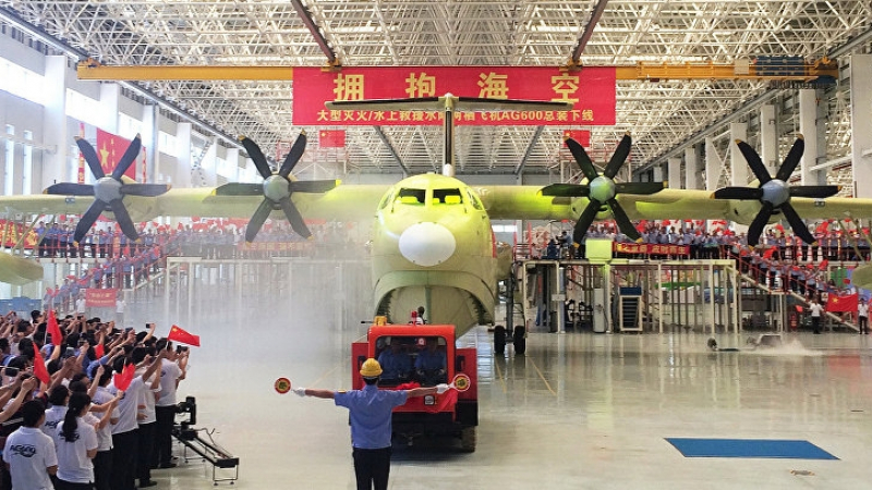 CRI оповести кога в Китай ще изпълни първият си полет най-големия в света самолет-амфибия AG600