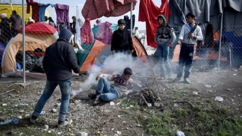 Бежанец си драснал клечката в лагер за мигранти, протестирал срещу задържането си
