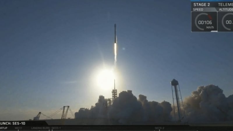 Уникално: SpaceX изпълни 15-годишна мечта на Илон Мъск (ВИДЕО)